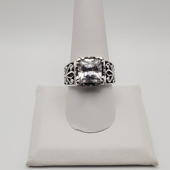 Silpada Sterling Silver 925 Cubic Zirconia Uptown R0981 Ring Sz 10 - Picture 1 of 12